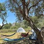 Camping Qeparo