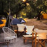 Camping Qeparo Qeparo