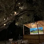 Camping Qeparo Campsite